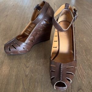 FRYE Gwen Ankle Strap Leather Platform Wedge Peeptoe Sandals-Brown-Size 7.5 M